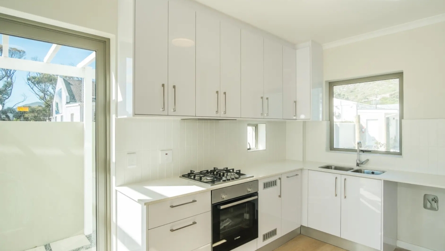 2 Bedroom Property for Sale in Kommetjie Western Cape